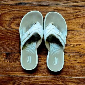 Clark’s Flip Flops